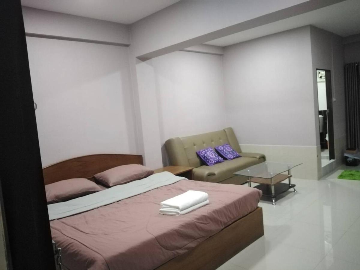 Hugme guesthouse Pattaya Extérieur photo